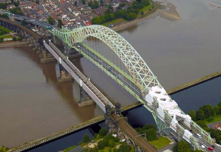 Runcorn Bridge, high level - Project - Lyndon Scaffolding Runcorn Bridge, high level - Project - Lyndon Scaffolding